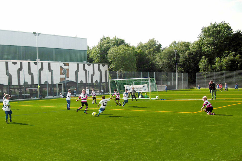 Neubau Kunstrasensportplatz Schenefeld