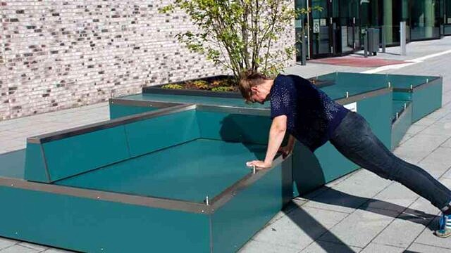 Sitzgelegenheit Schulhof